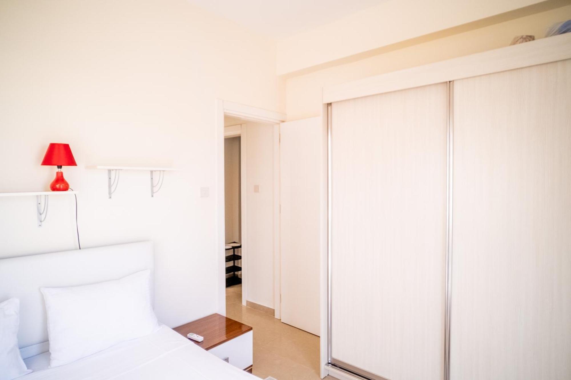 Romantiс Two-Bedroom Apartment With Sea View Girne Dış mekan fotoğraf