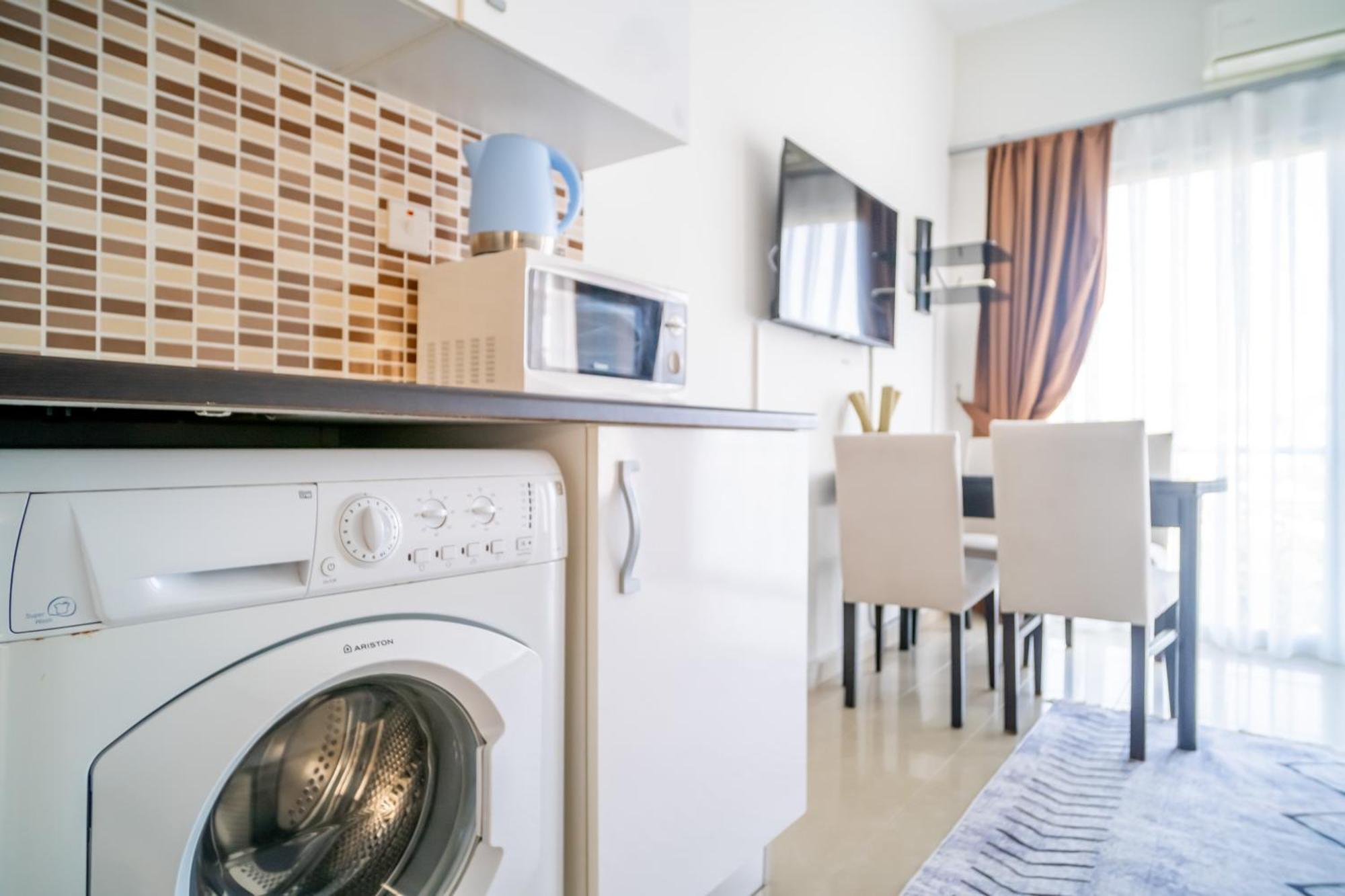 Romantiс Two-Bedroom Apartment With Sea View Girne Dış mekan fotoğraf